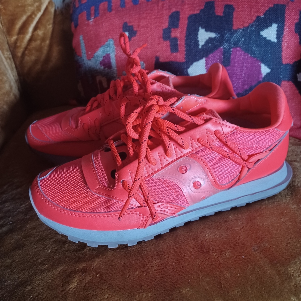 Neon Saucony trainers